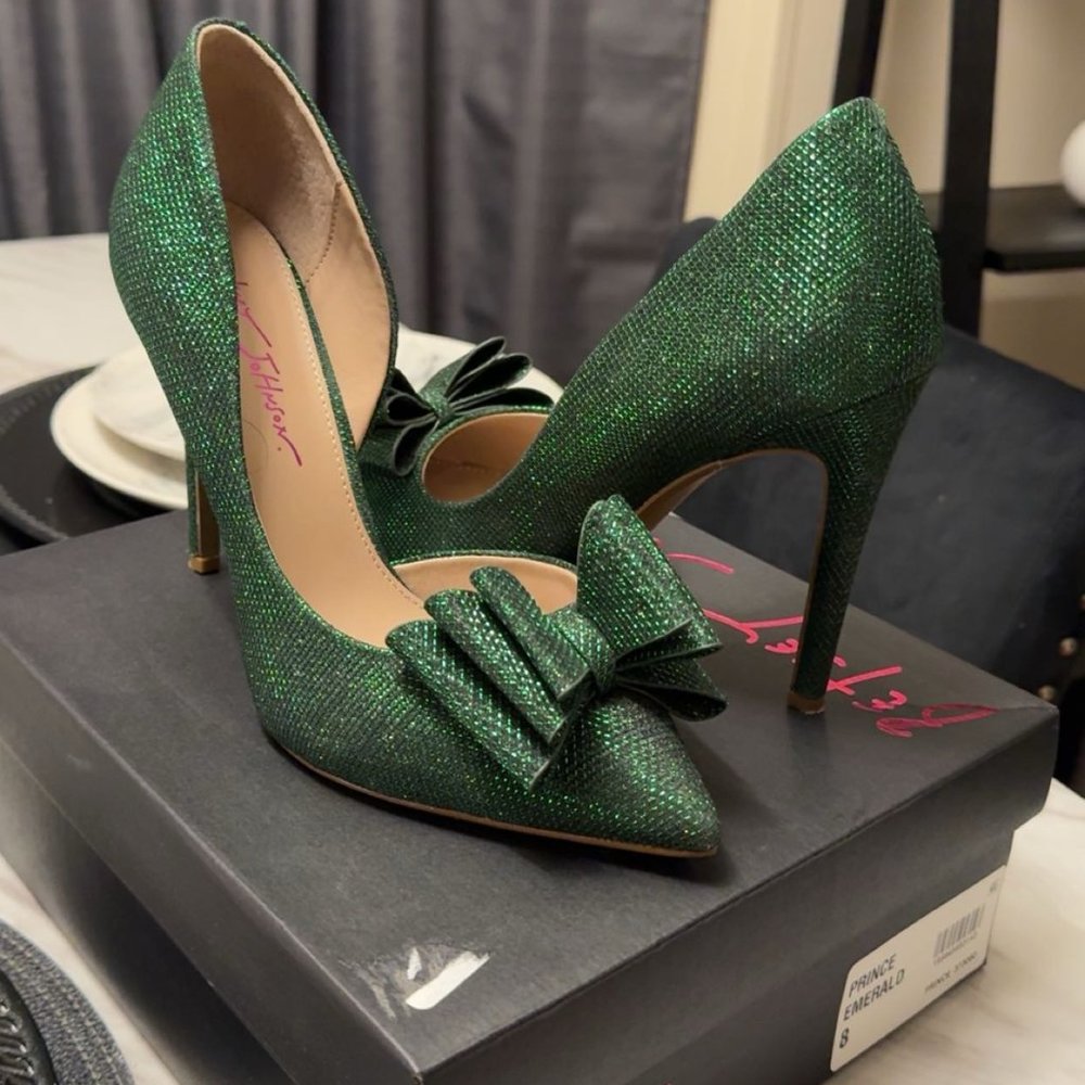 Womens Shoes